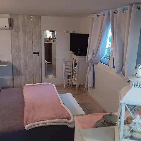 Homestay szállás La Tuiliere *