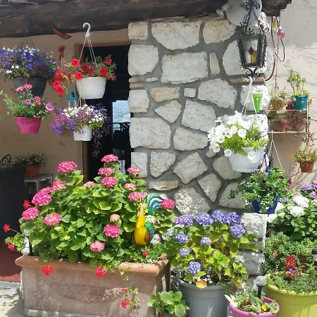 La Tuiliere Homestay szállás *